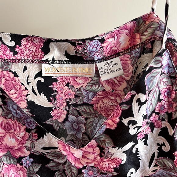 💰3 for $40 💰 Floral Camisole/Lingerie Tank - Picture 3 of 6